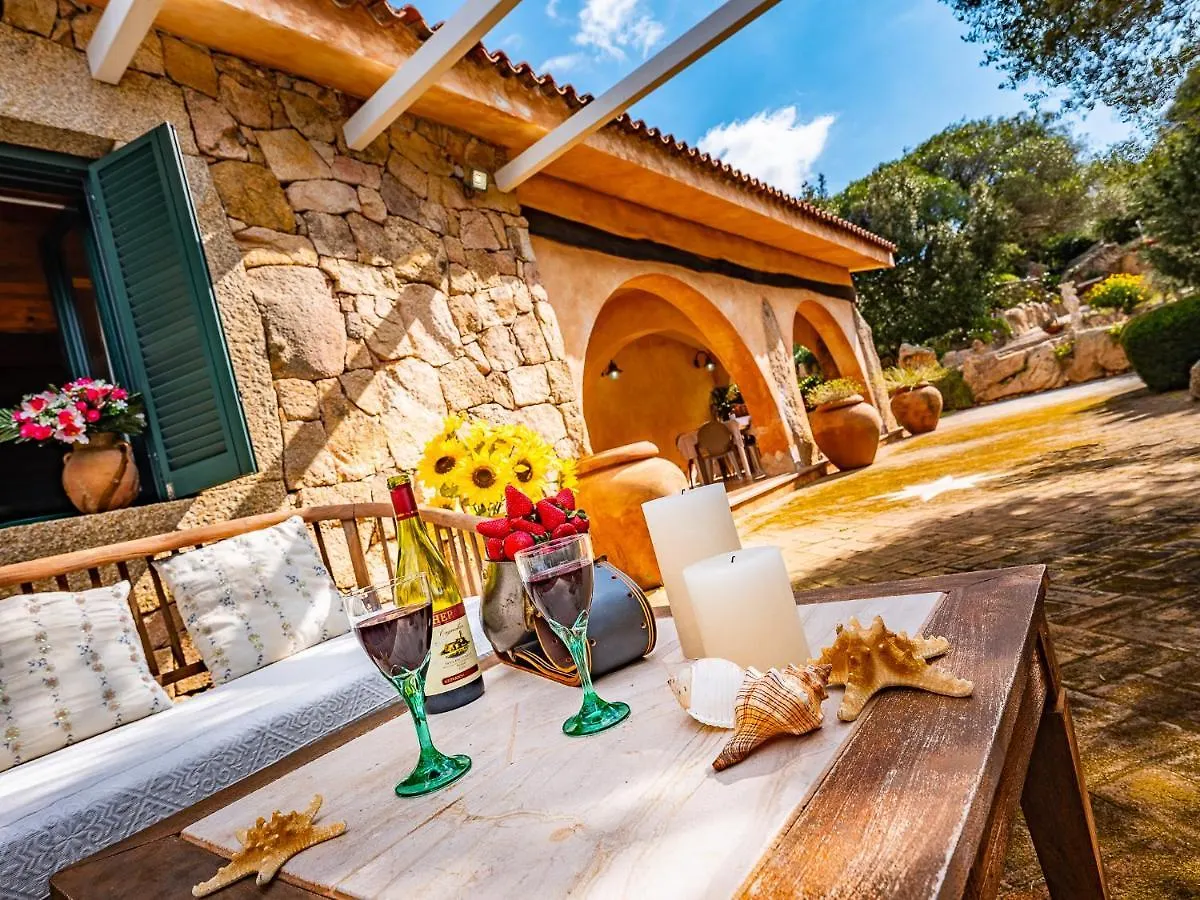 Sardinia Family Villas - Villa Elena With Salt Water Private Pool Arzachena 0*,